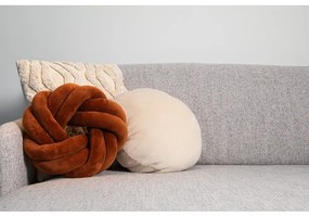 Dekoračný vankúš ø 30 cm Knot – Tiseco Home Studio