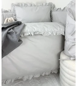 INTERMEDIC SK Posteľná obliečka do postieľky Sivá s volánikom 90x130 / 45x65 cm – 100% bavlna, elegantný unisex dizajn, zips