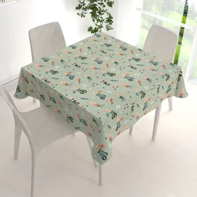 Biante Detský bavlnený štvorcový obrus Sandra SA-468 Medvedíkovia na motorkách na zelenom 40x40 cm