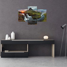 Obraz - Kirkjufell pri západe slnka (90x60 cm)