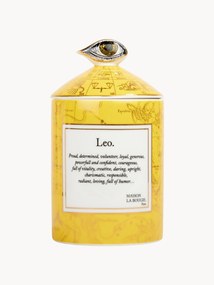 Ručne vyrobená vonná sviečka Leo (Rose, Sandalwood & Cedar)