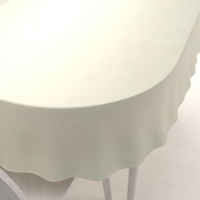 Biante Veľký zamatový oválny obrus Velvet Premium SVP-003 Smotanový 260x320 cm