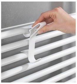 Biely háčik na radiátor Wenko Flexi