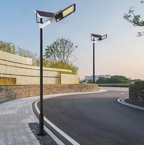BERGE Solárna pouličná LED lampa AKRA - 200W