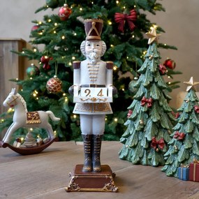 Dekorácia figúrka Luskáčik Cherry Noël s kalendárom – 10*10*31,5 cm