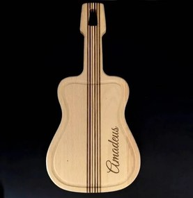 AMADEA Drevená doštička s drážkou v tvare gitary, masívne drevo, 42x20x2 cm