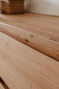 Široká komoda Korsika, dub artisan
