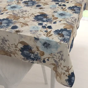 Biante Dekoračný obdĺžnikový obrus Parma PM-113 Modré kvety na smotanovom 120x200 cm