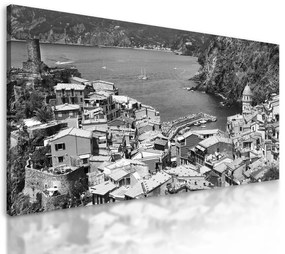 Obraz mestečko na juhu Talianska v čiernobielom prevedení