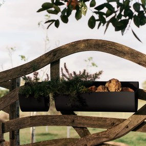 Ferm Living Závesný kvetináč na balkón Uma Black Small