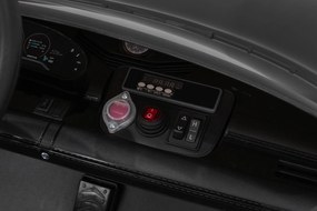 Ramiz Porsche Taycan Turbo S čierne autíčko