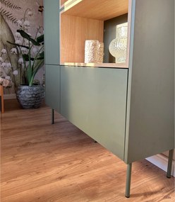 Vysoká komoda Desin 120 cm s dvoma dverami a zásuvkou - olivový / dub nagano