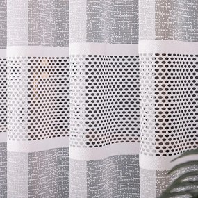 Biela žakarová záclona INES so zaujímavým vzorom  - šité na mieru