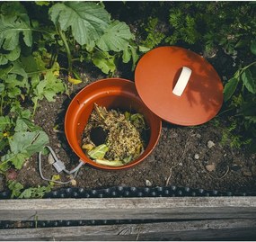 Kompostér v terakotovej farbe – Plastia