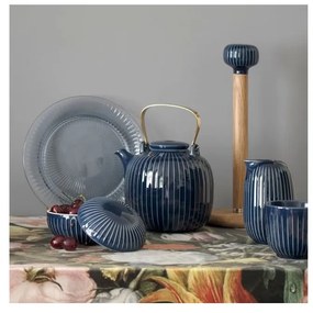 Tmavomodrý porcelánový hrnček Kähler Design Hammershoi, 200 ml