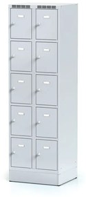 Alfa 3 Šatníková skrinka na sokli s úložnými boxami, 10 boxov, 1920 x 600 x 500 mm, otočný zámok, sivé dvere