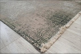 HU Béžovo-zelený orientálny koberec Banco 1030-GREEN Rozmer: 75x150 cm