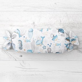 Biante Detský vankúš valec bonbon Sandra SA-442 Morský svet modrý na bielom 15x40 cm