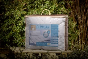 Luxusná celoročná prikrývka Clinisan 200x220 cm