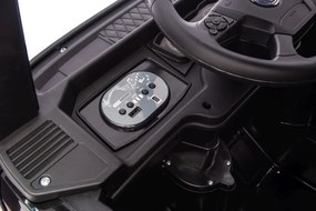 LEAN CARS Scania 500R HL698 Čierne lakované auto 4x4 na batérie