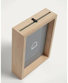 Stojací rámček v prírodnej farbe 14,5x19,5 cm Flavina – Kave Home