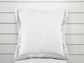 Biante Damašková obliečka na vankúš s lemom Atlas Grádl DM-015 Biela - pásiky 8 mm 40 x 60 cm