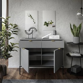 KOMODA VIGGO ŠEDÁ + ČIERNY PODSTAVEC 104 cm