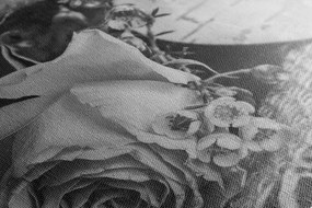 Obraz ruža a srdiečko v jute v čiernobielom prevedení - 120x80