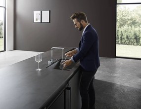 Hansgrohe M81, drezová batéria Aquno Select s výsuvnou koncovkou a plochým sprchovým prúdom, sBox, chrómová, HAN-73830000