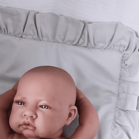 Sada do postieľok s volánom svetlo šedá 50x65cm