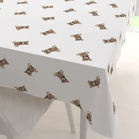Biante Detský bavlnený obdĺžnikový obrus Sandra SA-531 Medvedíky na bielom 140x180 cm