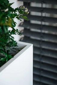 Kvetináč ELEMENTO, pozink, šírka 90 cm, biely