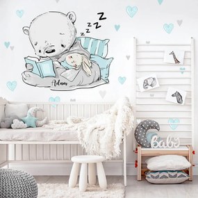 Samolepka na stenu - Medveď s knihou a zajačikom so srdiečkami