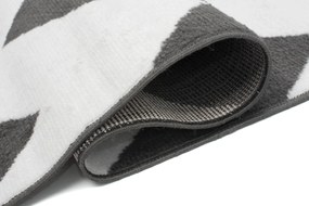 TA Koberec C437A TMAVO SIVÁ/BIELA BALI PP Rozmer: 180x250 cm