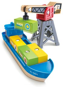 Nákladná loď a žeriav