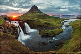 Obraz - Kirkjufell pri západe slnka (90x60 cm)