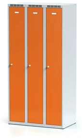 Alfa 3 Kovová šatníková skrinka 3-dielna, 1800 x 900 x 500 mm, otočný zámok, oranžové dvere