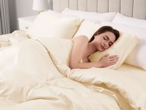 Biante Saténové posteľné obliečky ST-007 Vanilkové Dvojlôžko francúzske 200x200 a 2ks 70x90 cm