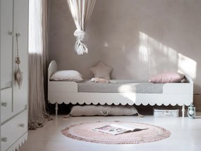 Detská jednolôžková posteľ s odnímateľnou bočnicou BABUSHKA 90x200 cm