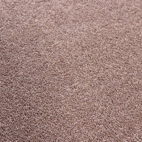 ITC, Metrážny koberec Feliz 068, na mieru, šíře 4m, ružová, filc, detská izba