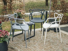 AKCIA Hnedá plastová stolička KATO II. akosť
