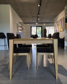 Dizajnový jedálenský stôl PERMON 180 cm - dub prírodný