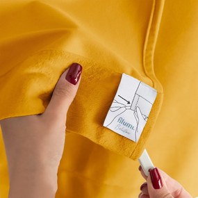 Zamatový dimout záves v horčicovej farbe 400x225 cm Velto – Filumi