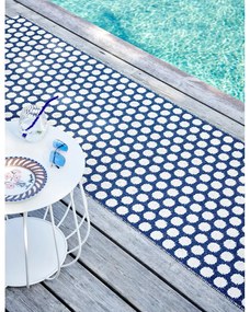 Tmavomodrý vnútorný a vonkajší koberec 70x90 cm Noa Dark Blue – Pappelina