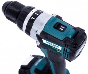 XTline Akumulátorová príklepová vŕtačka 18 V s 2 batériami a kufríkom