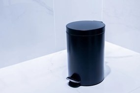 Pedálový odpadkový kôš 5l - čierny - lakovaná oceľ
