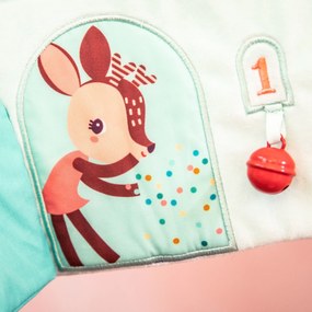 Lilliputiens - textilný panel do postieľky - domček jelenčeka Stelly a dráčika Joea