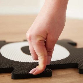 Bieco - Penová hracia podložka s abecedou - puzzle black & white - 26 ks