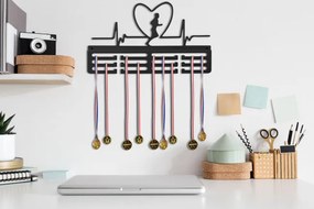 Nástenný vešiak na medaily BEŽEC čierny