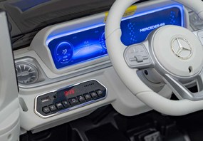 Detské autíčko s elektrickým pohonom 4x4 Mercedes Benz EQG - čierne